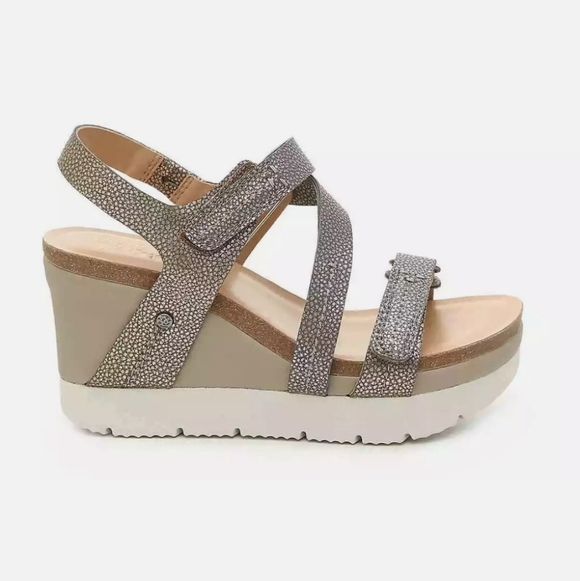 Crown Vintage Taka Gun metal grey Wedge Sandals - Picture 2 of 13